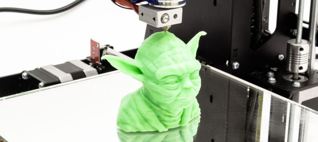 Печать на 3D-принтере фигурки Йоды из Звездных войн
